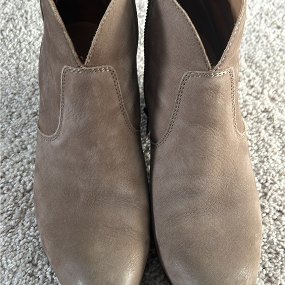 Like new, worn twice Frye boots. - Picture 2 of 6